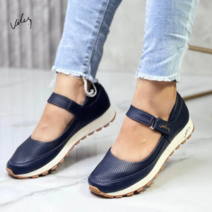 ZAPATILLAS EN CUERO Vélez®